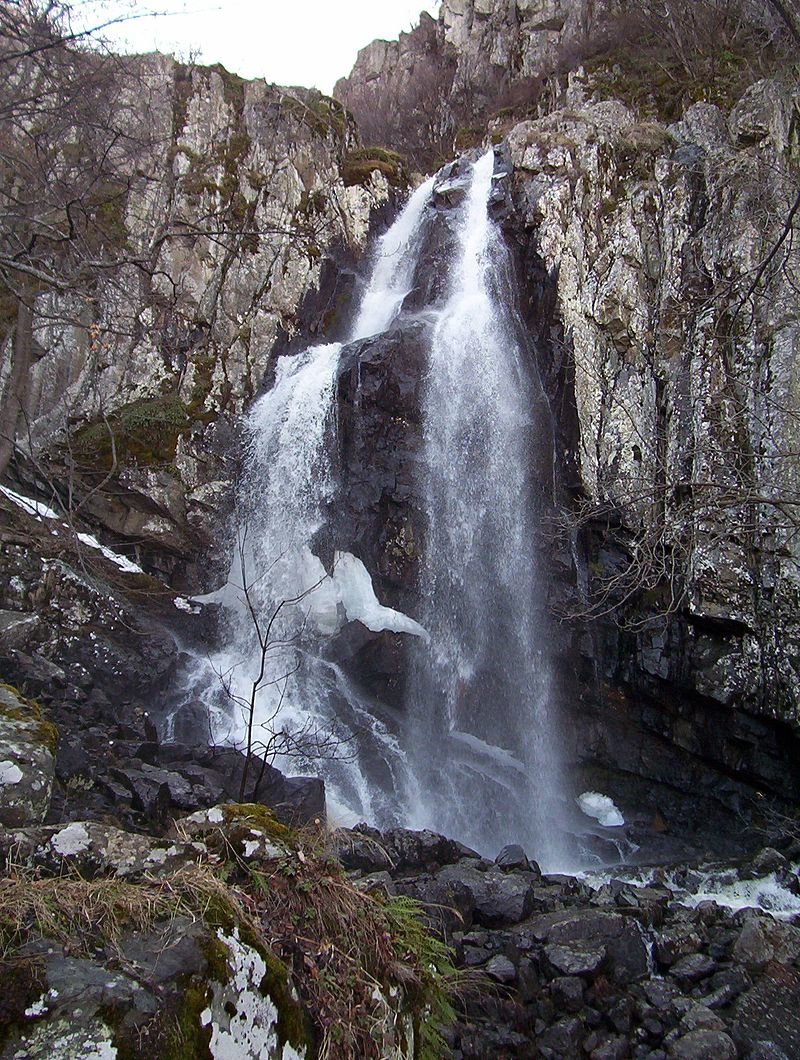 Турист е загинал при падане в района на Боянския водопад