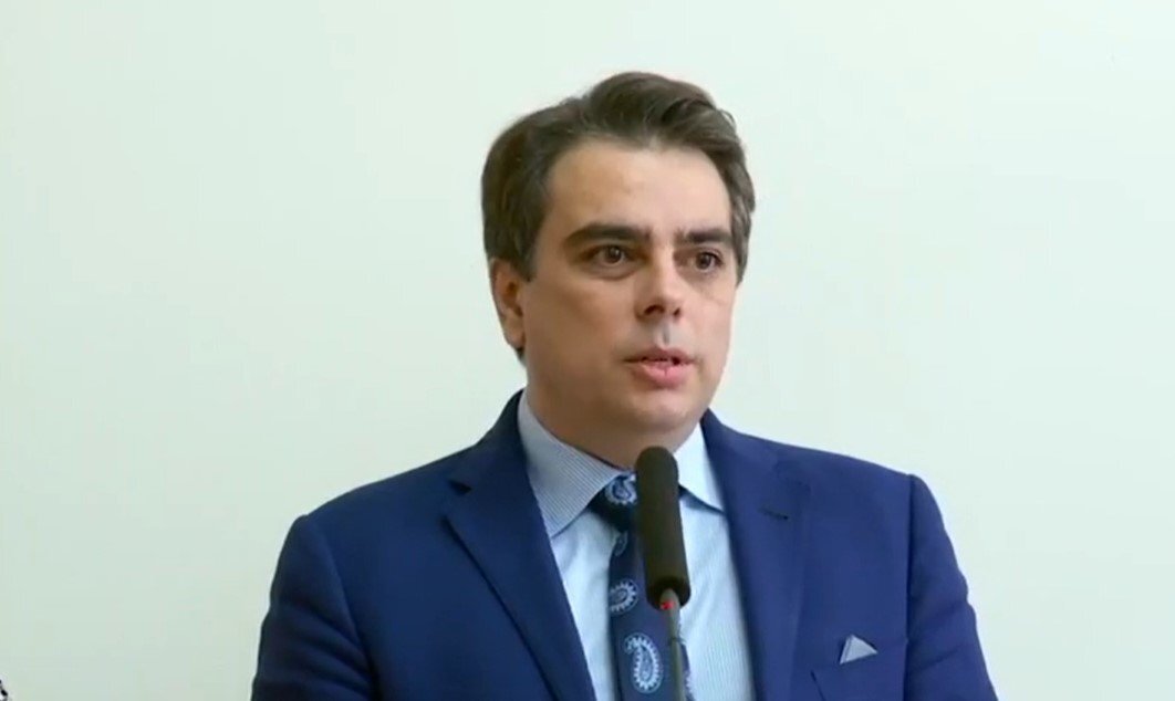 Това което видях в тези четири месеца е че България