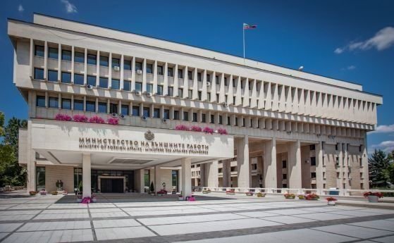 Швейцария затяга допълнително мерките при влизане в страната във връзка