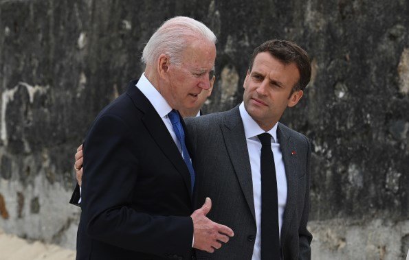 Франция и САЩ се опитват да възстановят отношенията си по