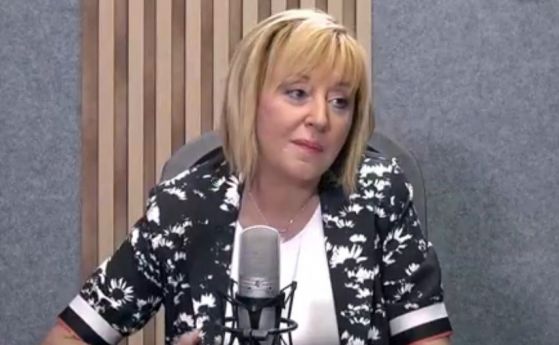 Манолова поиска оставката на енергийния министър