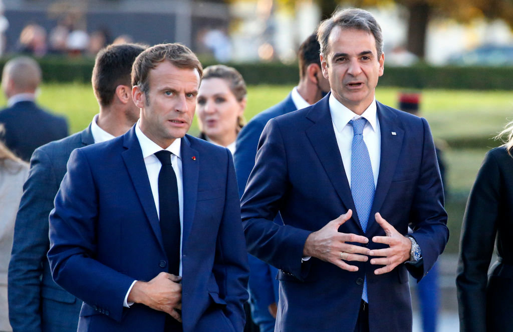 Френският президент Еманюел Макрон и премиерът на Гърция Кириакос Мицотакис