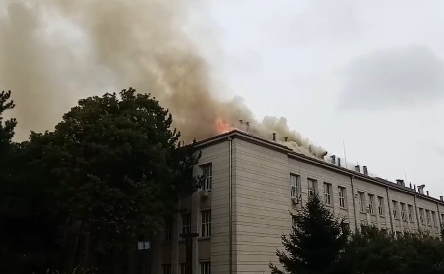 Медицинският университет в Пловдив гори става ясно от публикации в