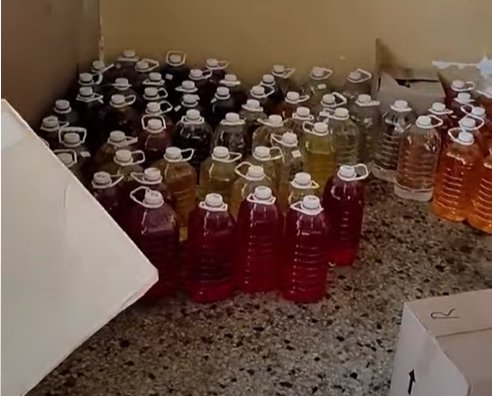 Разкриха канал за внос на фалшив алкохол от България към