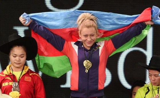 Състезаващата се за Азербайджан българка Боянка Костова е дисквалифицирана с