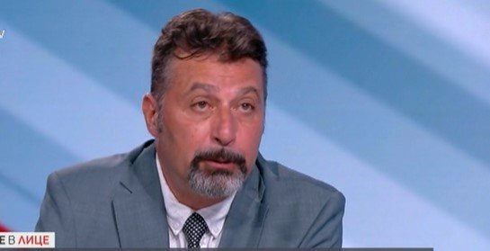 Съпредседателят на Демократична България Христо Иванов не е искал министерски