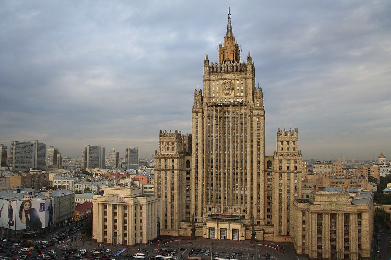 Русия обяви днес дипломат от Северна Македония за персона нон