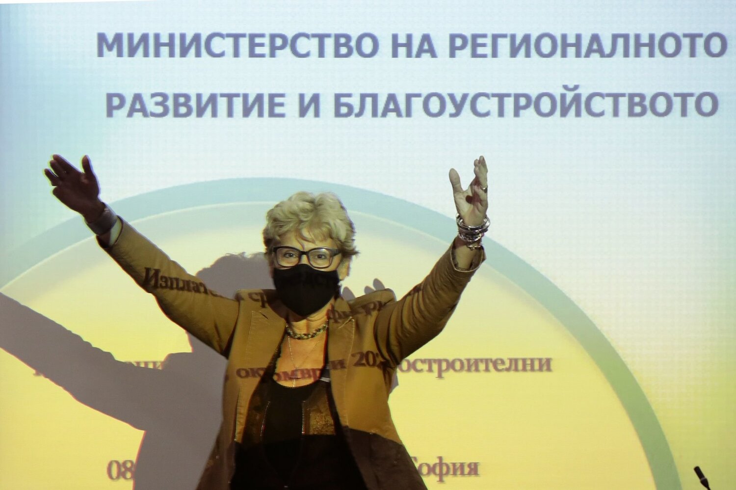 Минаваме на двустранни разговори със собствениците на фирми без посредници