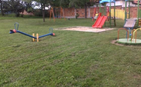 Над 7000 детски площадки в страната са проверени по инициатива