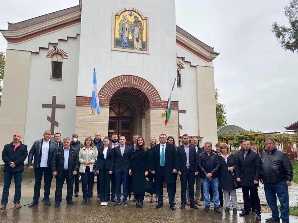 По традиция с молебен за здраве в църквата Св Св