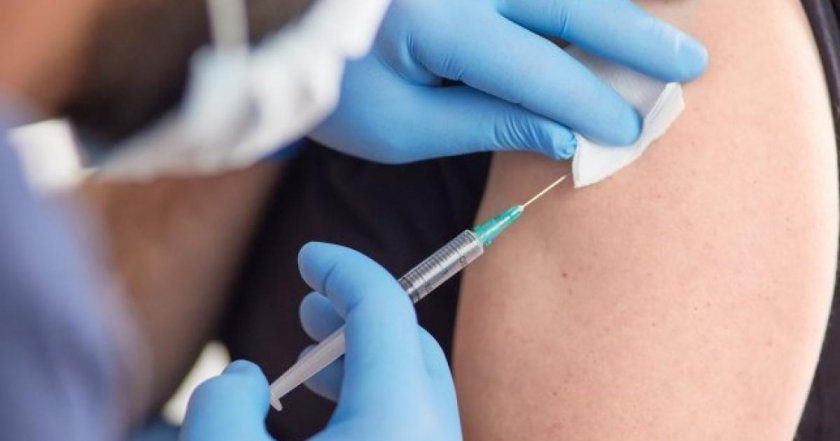 Рекорден брой граждани в Румъния са били ваксинирани против COVID 19 само