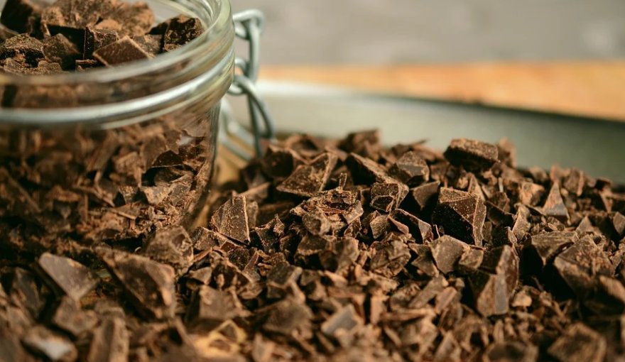 Съставките, добавени в шоколадовите продукти, не трябва да са повече от