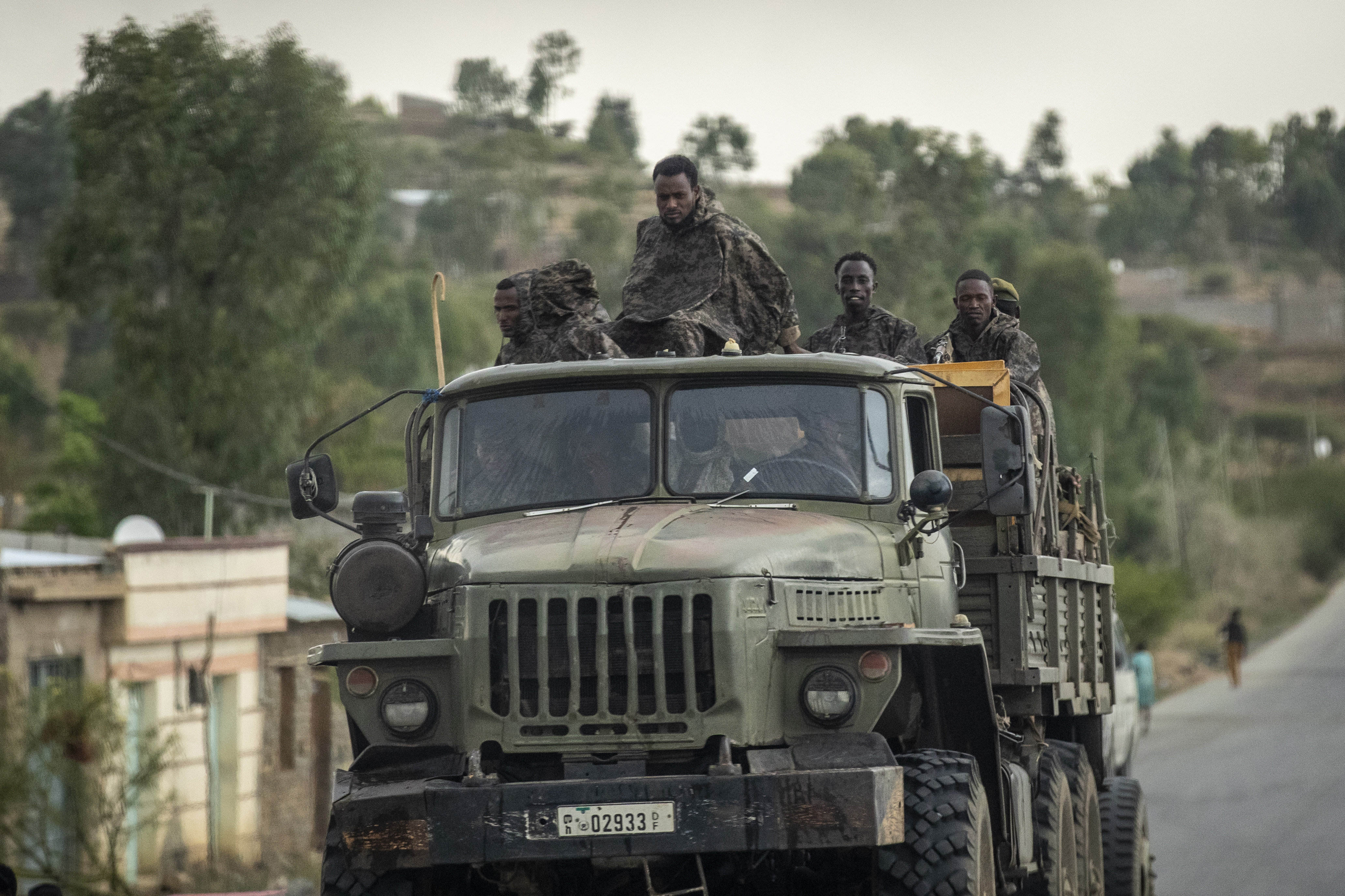 Етиопия обяви извънредно положение след като въоръжени сили от северния