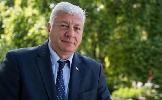 Кметът на Пловдив Здравко Димитров се обърна към служителите на