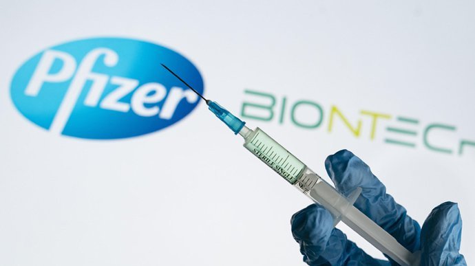 Над половин милион ваксини на Пфайзер Бионтех  включват споразуменията за дарение и
