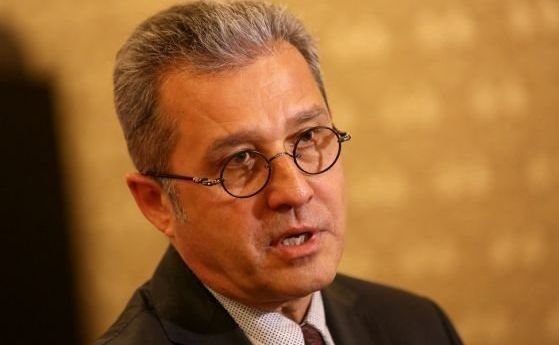 Дългогодишният депутат ДПС Йордан Цонев се отказва от депутатското си място в