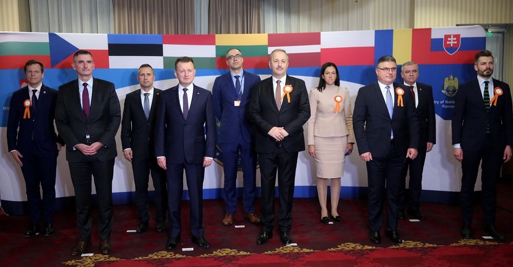 Срещата на министрите на отбраната от Букурещката деветка Б9 завърши