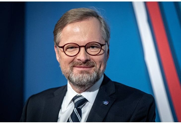 Президентът на Чехия Милош Земан назначи днес за премиер Петър