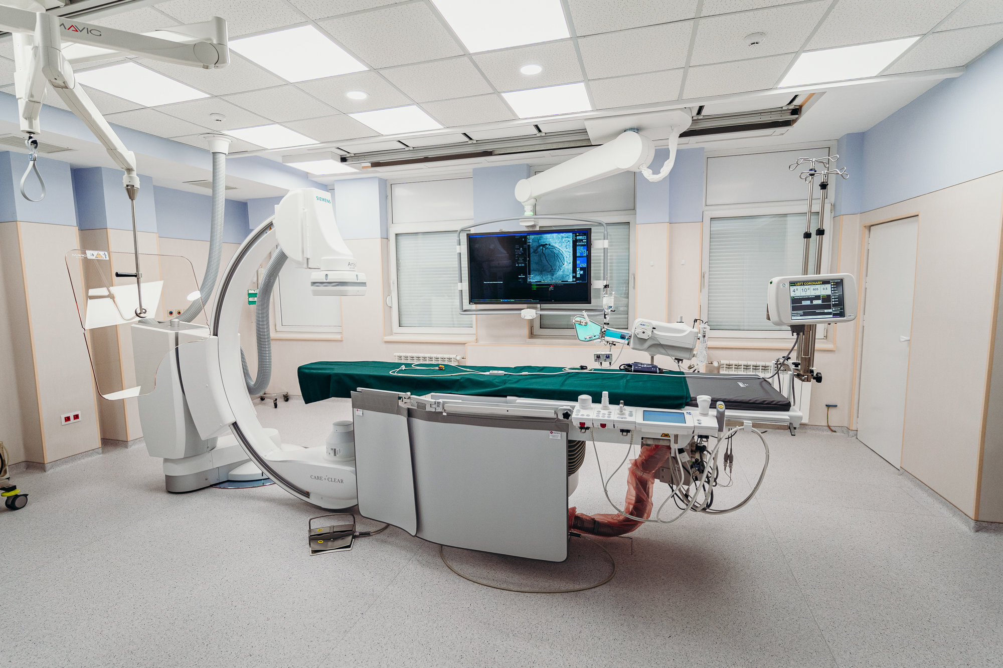 Нов монопланов ангиограф откриха в Националната кардиологична болница Модерната апаратура