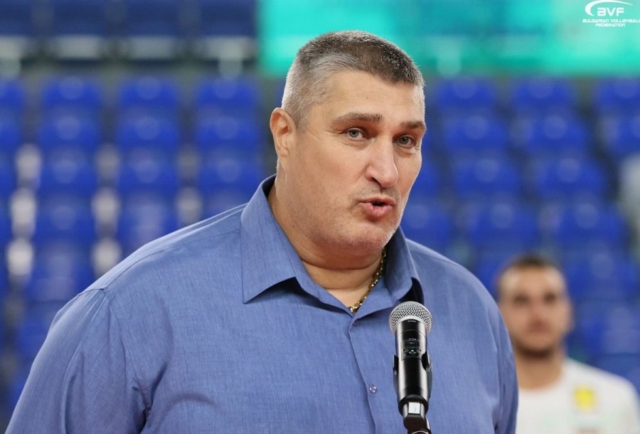 Управителният съвет на БФ Волейбол обяви конкурс за национален треньор
