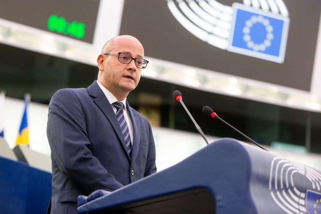 Радан Кънев е член на Европейския парламент избран от листата