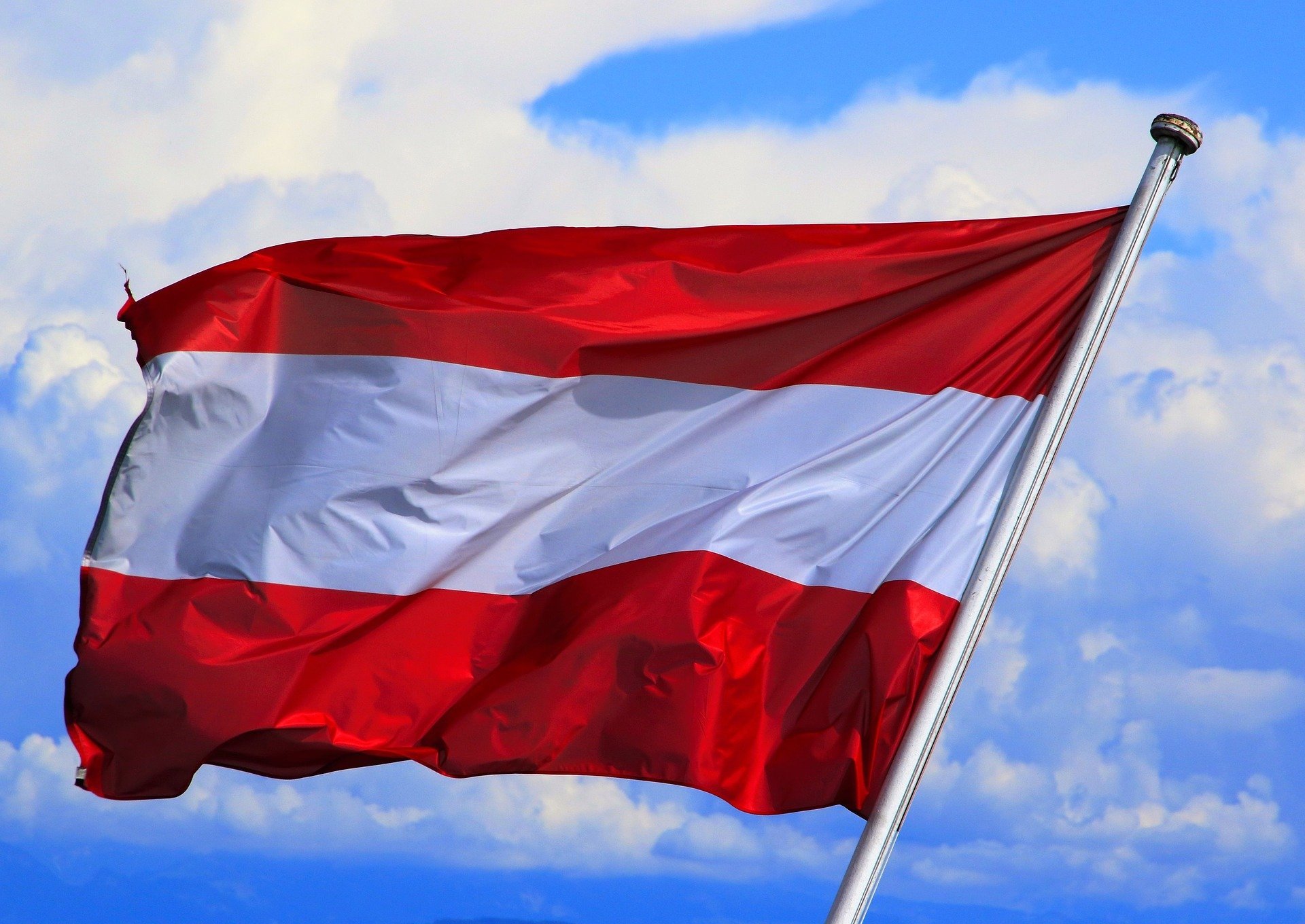Австрия разхлабва част от мерките за неваксинирани за Коледните празници и