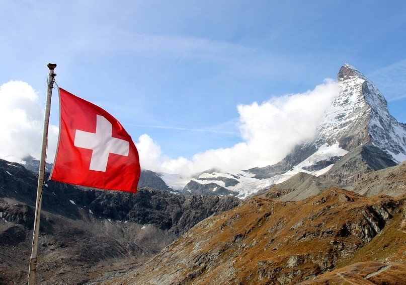 От 20 декември Швейцария въвежда промени в мерките за влизане