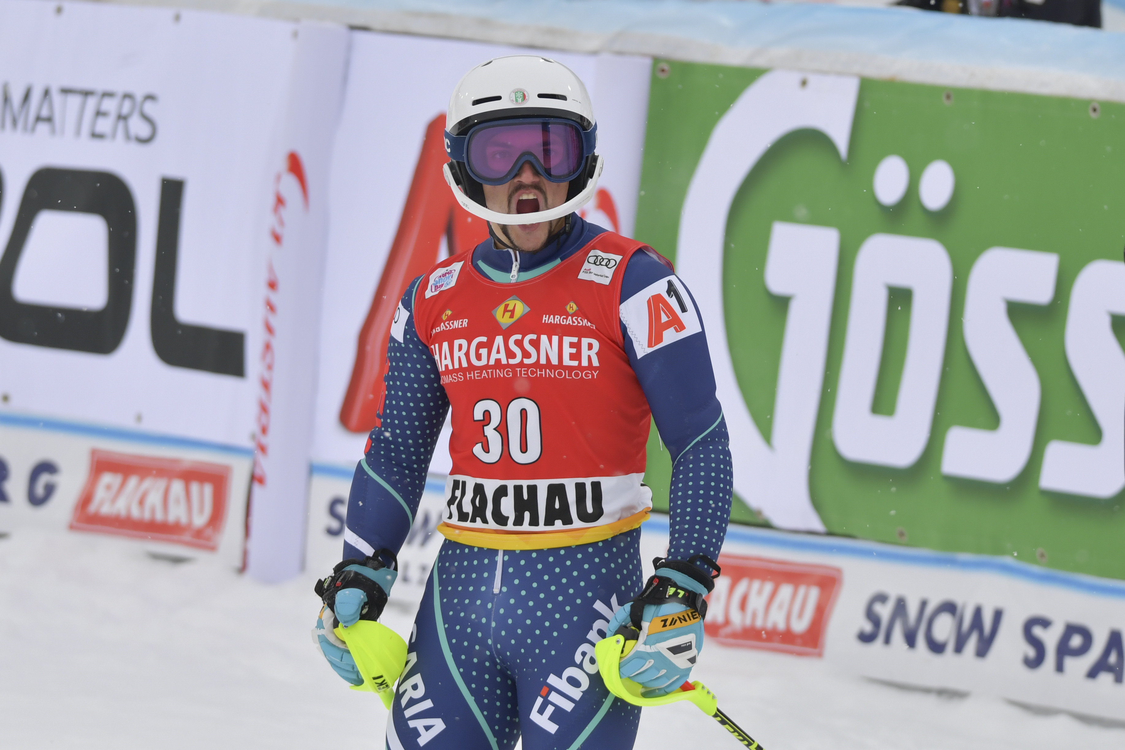 България записа историческо постижение в алпийските ски след като двама