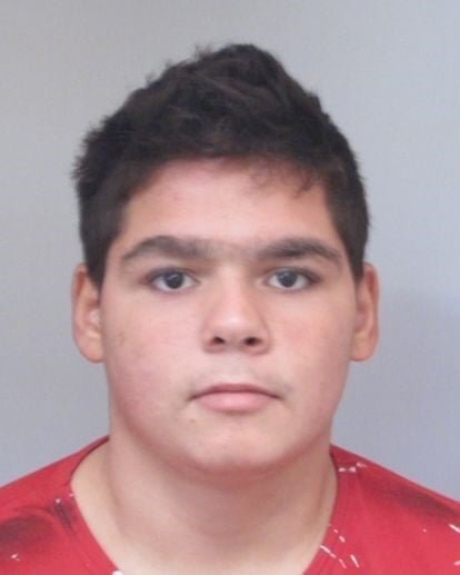 Столичната полиция 17 годишния Тошко Надеждев Кочев от София Момчето е