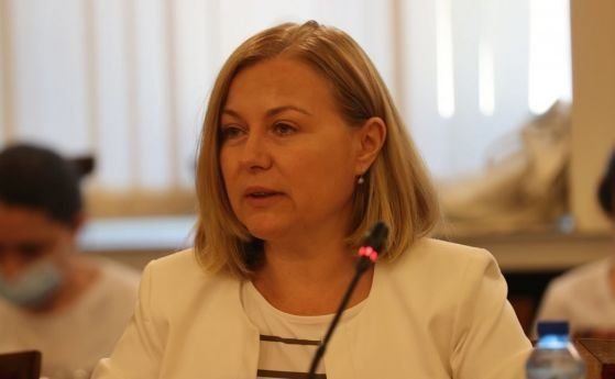 Правосъдният министър Надежда Йорданова очаква изборът на председател на Върховния