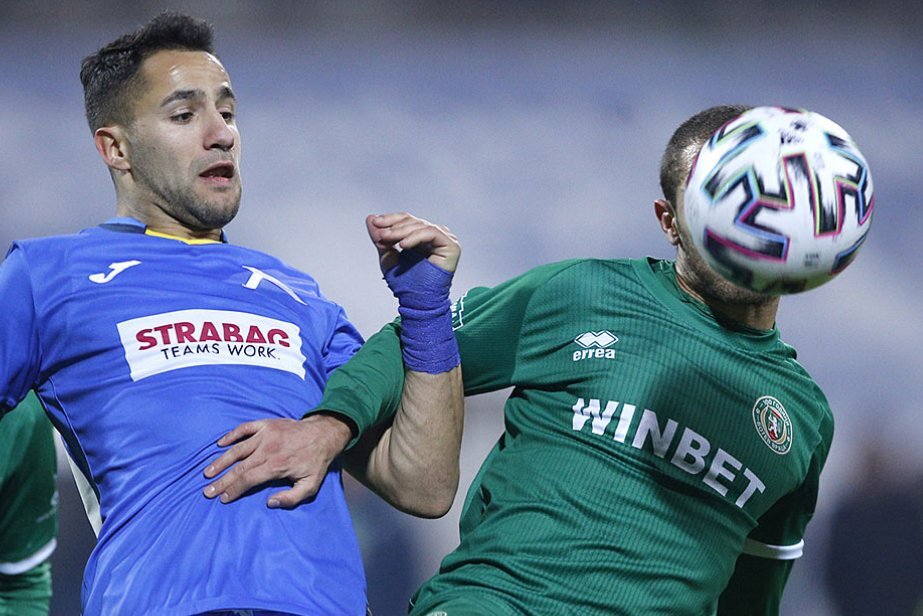 Левски се раздели с халфа си Борислав Цонев съобщиха от