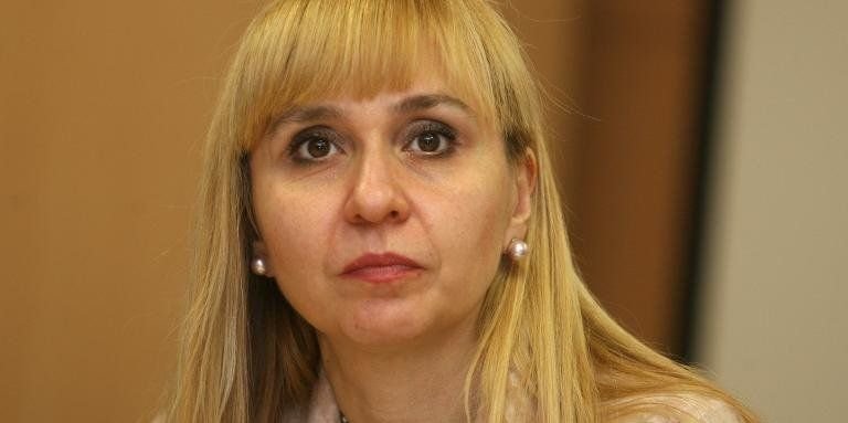 Омбудсманът Диана Ковачева подкрепи вицепремиера и министър на икономиката Корнелия