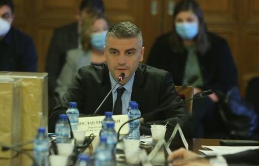 ГЕРБ поискаха оставката на председателя на енергийната комисия Радослав Рибарски