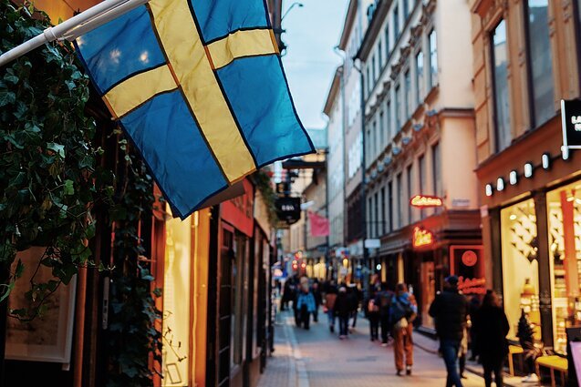 Българските граждани които пътуват до Швеция вече няма да представят