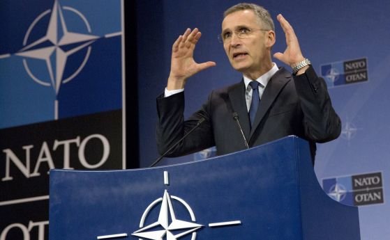 Генералният секретар на НАТО Йенс Столтенберг даде извънреден брифинг по