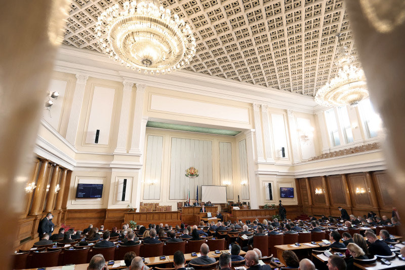 Депутатите приеха законопроекта за изменение на Закона за регистъра БУЛСТАТ