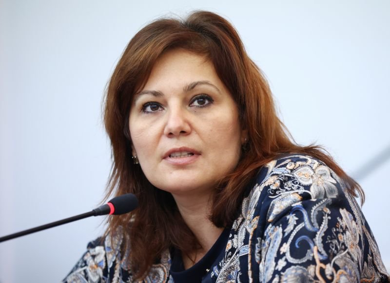 Здравният министър проф. Асена Сербезова смята, че не трябва да