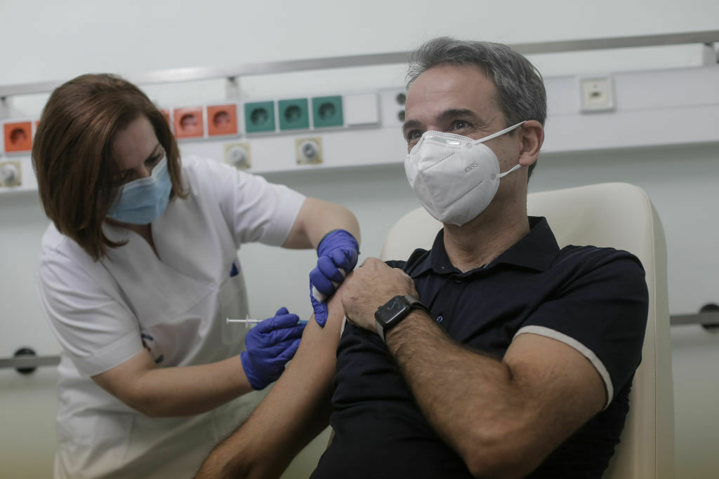 Над 70 на сто от населението на Гърция е ваксинирано