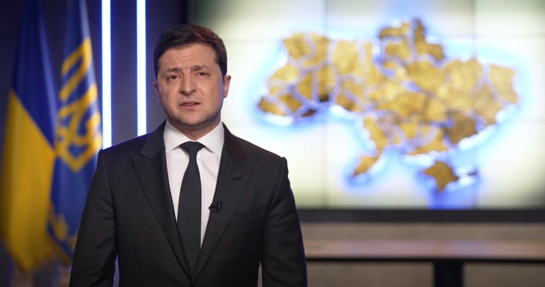 Публикуваме пълния текст на видеообръщението на президента на Украйна Володимир Зеленски