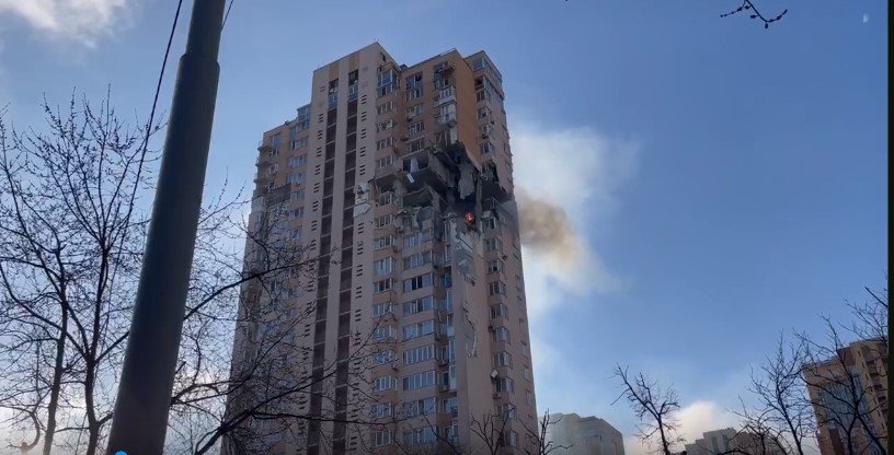 Жилищен блок на пл Лобановски в украинската столица Киев бе