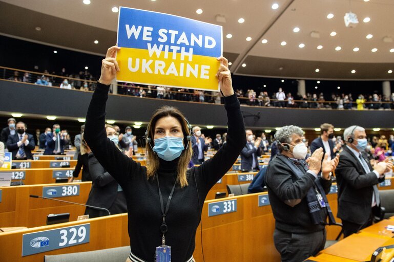 Без вас Украйна щеше да бъде сама, заяви днес украинският