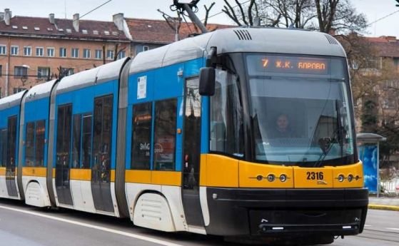 Нов трамвай №27 ще се движи в София до дни