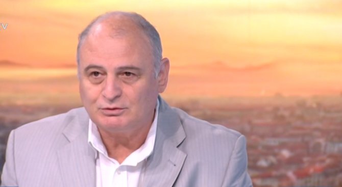 Службите не са реформирани и са в състояние в което