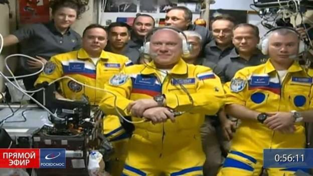Трима руски космонавти пристигнаха на Международната космическа станция МКС в