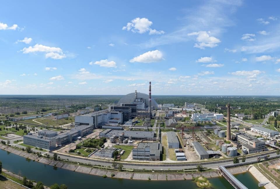 Част от служителите в атомната електроцентрала в Чернобил получиха разрешение да се