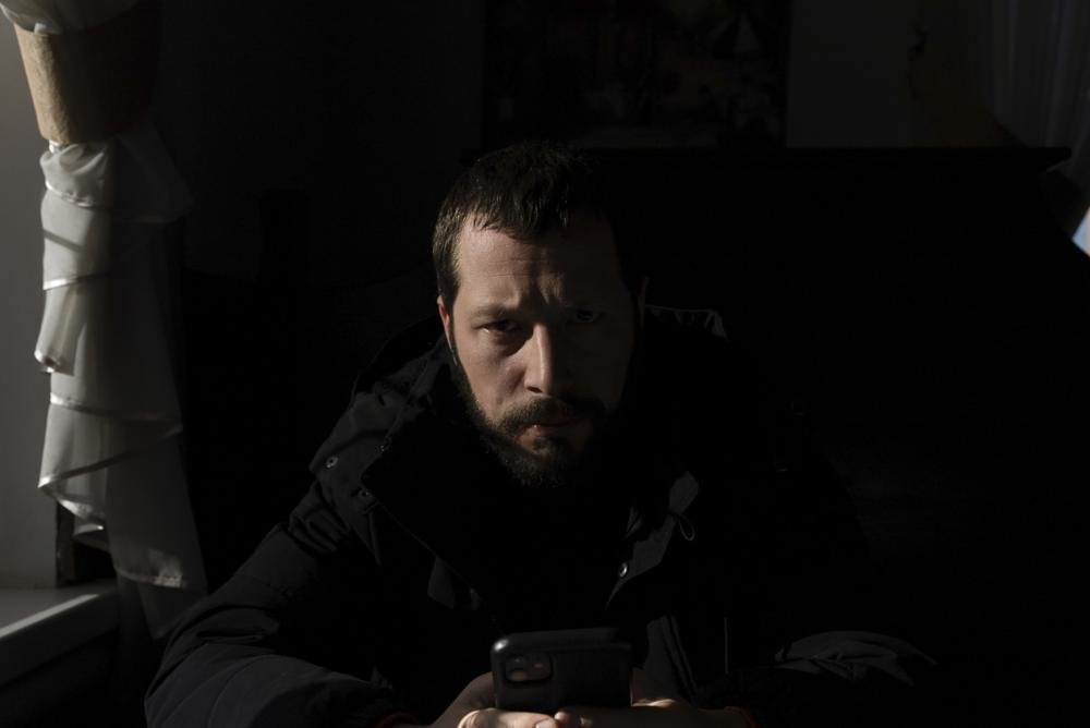Препечатваме разказа на украинския фотограф и военен кореспондент Мстислав Чернов