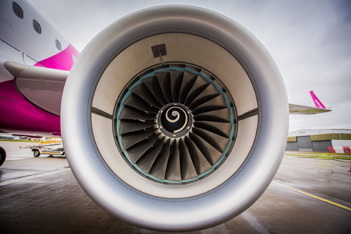 Wizz Air стартира отново директни полети по 11 маршрута от