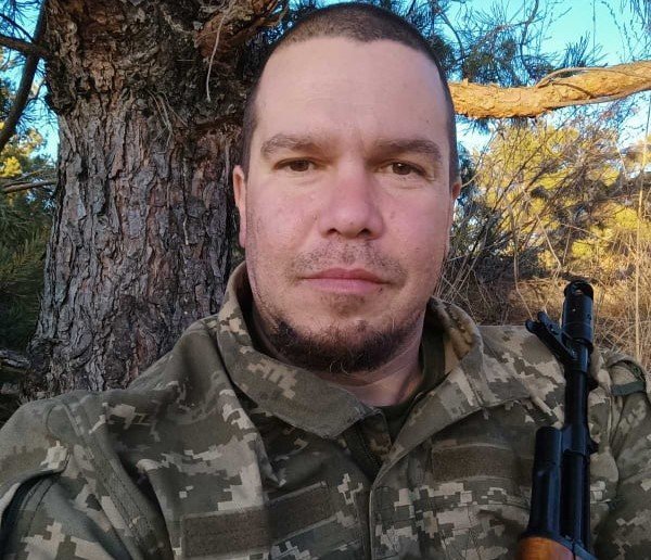 Приятелят на OFFNews Иван Калчев-Глиги, който замина за Украйна, за