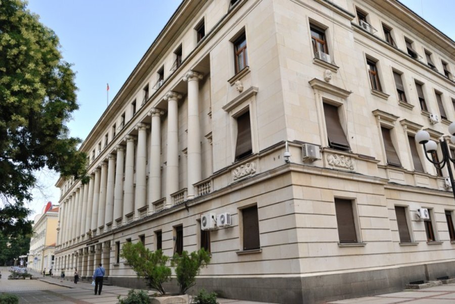 България трябва спешно да помогне за отбраната на Украйна Това призовават