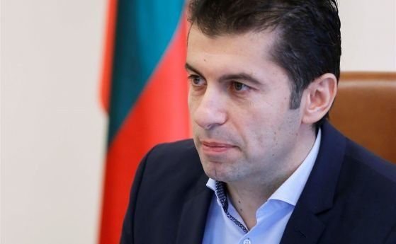 Депутатите в Народното събрание ще изслушат премиера Кирил Петков днес  
Парламентарното